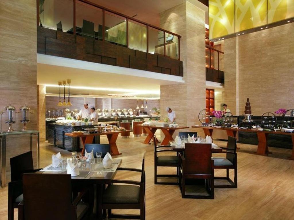 Phoenix Waterside Gloria Resort Sanya Exterior photo