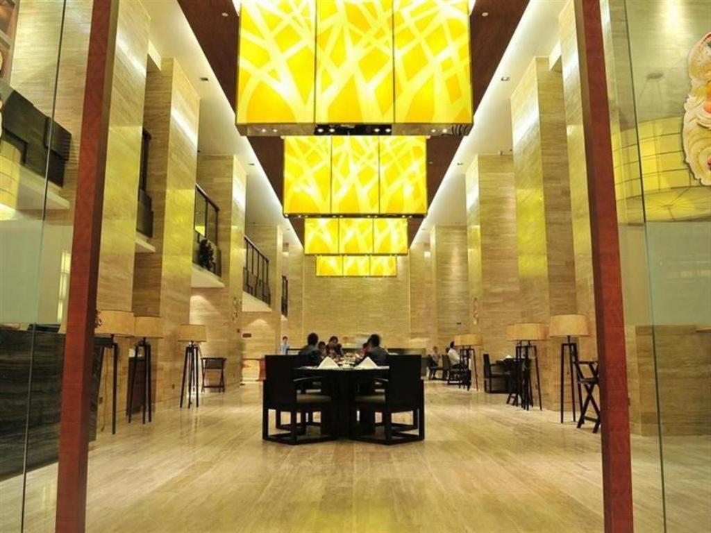 Phoenix Waterside Gloria Resort Sanya Exterior photo
