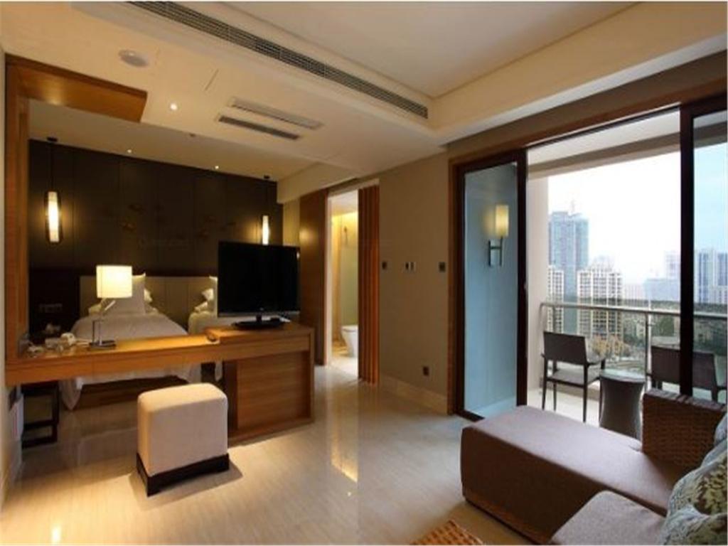 Phoenix Waterside Gloria Resort Sanya Exterior photo