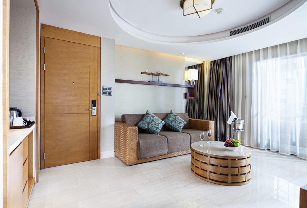 Phoenix Waterside Gloria Resort Sanya Exterior photo